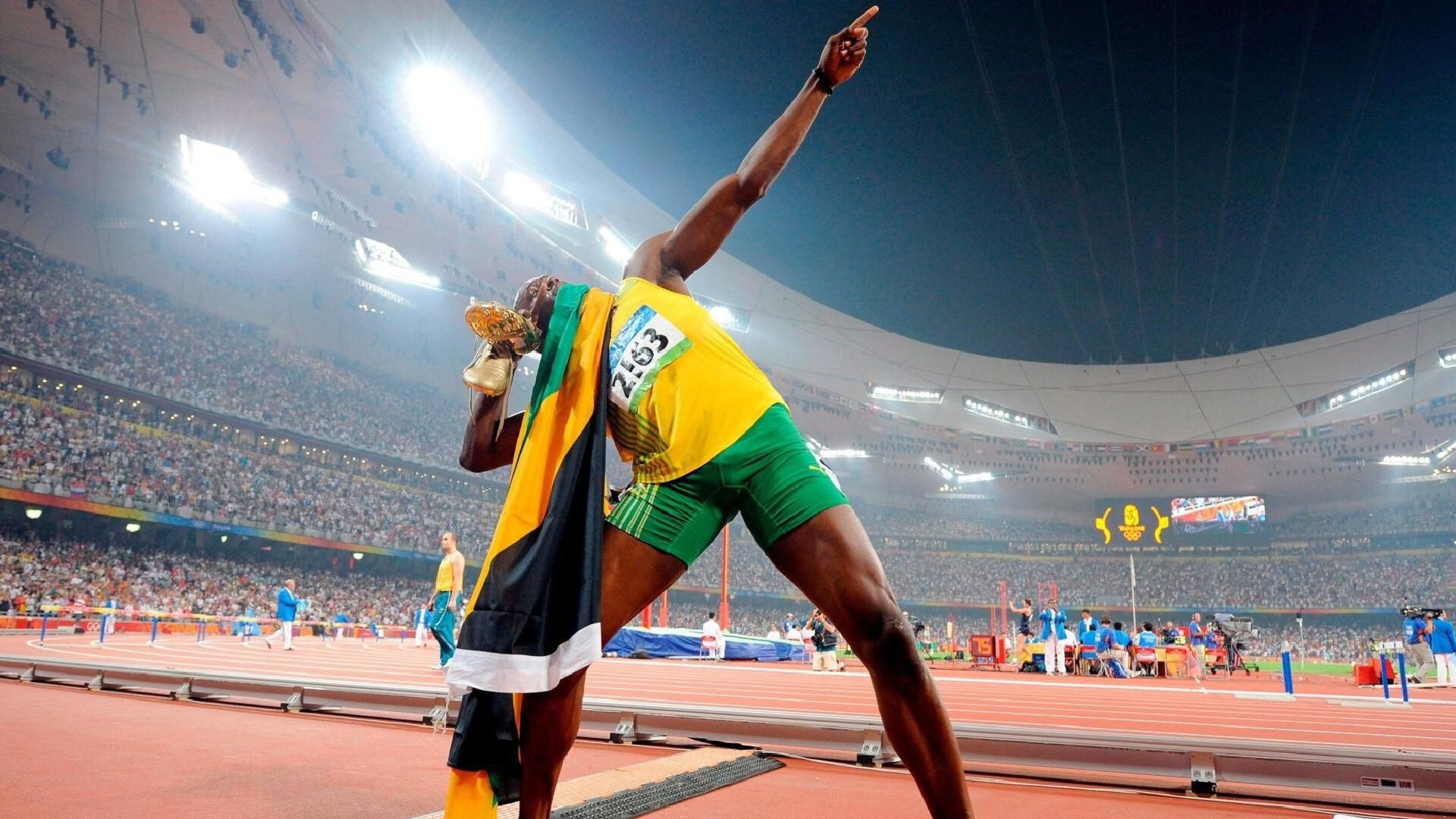 拜仁强化身体素质训练应对高强度赛程，拜仁队训